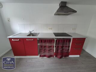  Appartement à louer 2 pièces 66 m² Cambrai