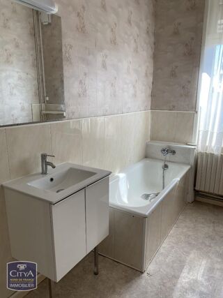  Maison à louer 4 pièces 102 m²