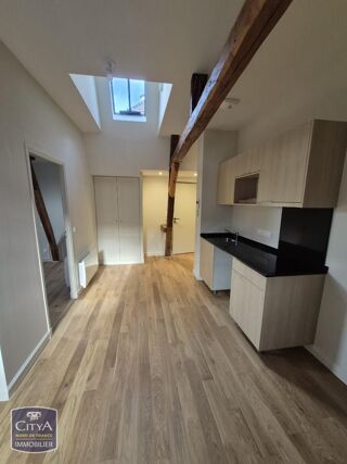  Appartement à louer 2 pièces 37 m²