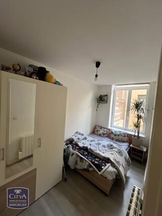  Appartement à louer 2 pièces 37 m²