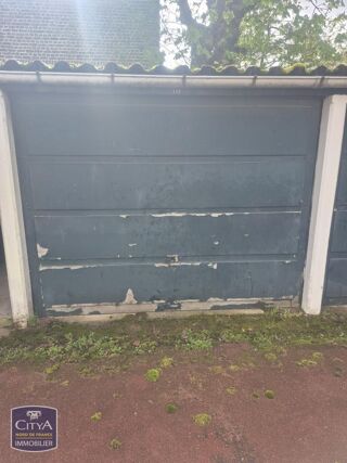  Parking / Garage à louer 15 m²