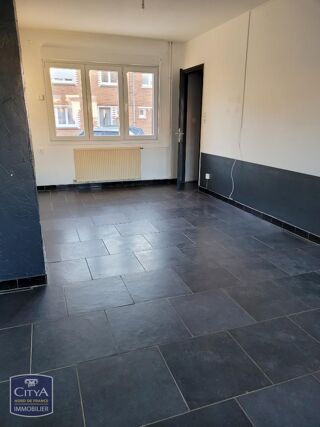  Maison à louer 4 pièces 77 m²