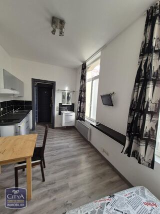  Appartement à louer 1 pièce 14 m²