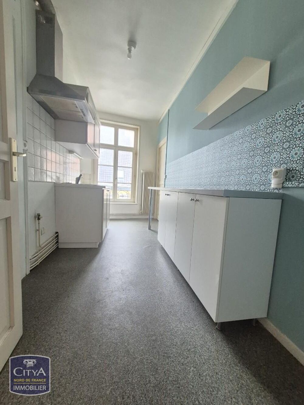 location Appartement - 3 pièce(s) - 72 m² Saint-Omer (62500)
