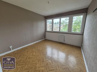  Appartement à louer 3 pièces 73 m²