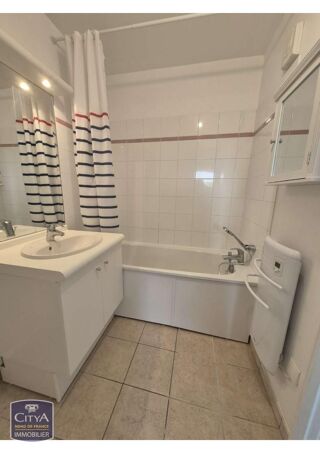  Appartement à louer 2 pièces 39 m²
