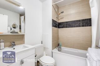  Appartement à louer 2 pièces 42 m²