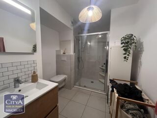  Appartement à louer 4 pièces 44 m²