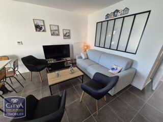  Appartement à louer 3 pièces 80 m²