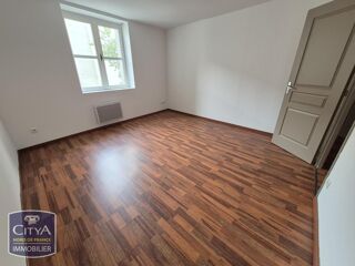  Appartement à louer 3 pièces 80 m²
