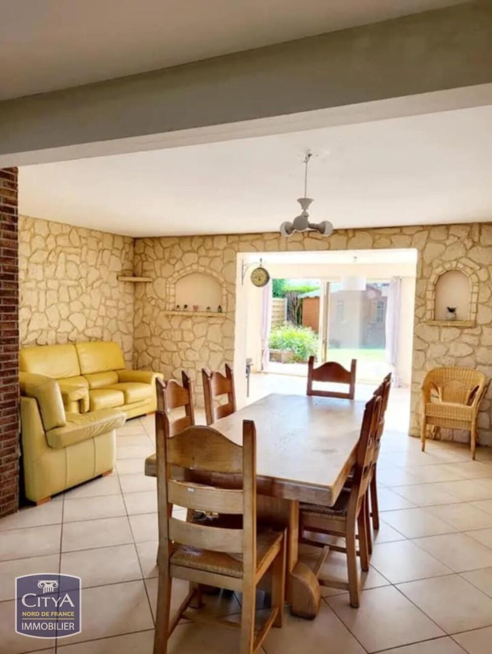 Jolie maison de lotissement à Sainghin en Weppes située ....