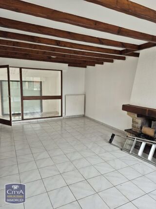 location Maison - 5 pièce(s) - 111 m² Sin-le-Noble (59450)
