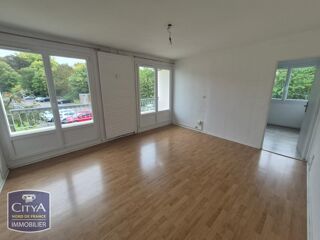  Appartement à louer 3 pièces 66 m²