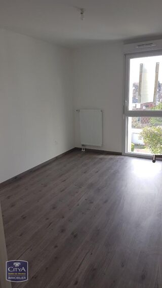  Appartement à louer 3 pièces 63 m²