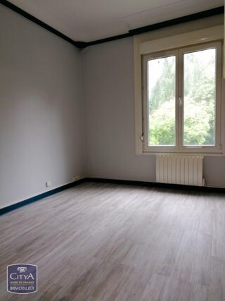  Appartement à louer 1 pièce 32 m²