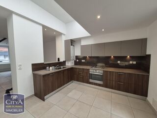 Maison à louer 4 pièces 93 m²