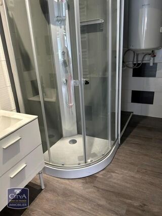  Appartement à louer 2 pièces 27 m²
