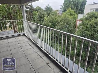  Appartement à louer 4 pièces 91 m²