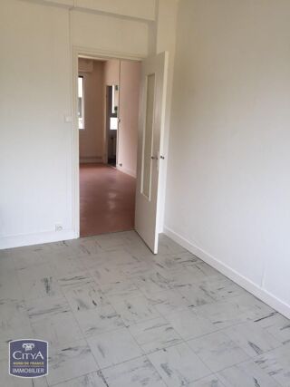  Appartement à louer 3 pièces 47 m²