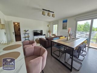  Appartement à louer 4 pièces 87 m²