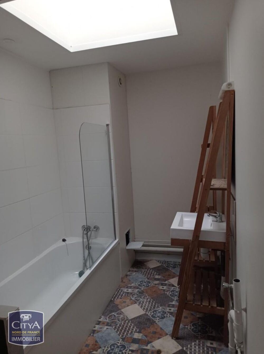 Waziers appartement de type 2 meublé à louer comprenant ....