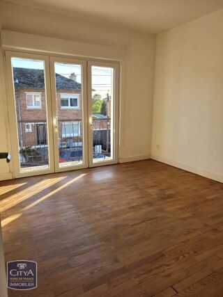  Maison à louer 4 pièces 77 m²