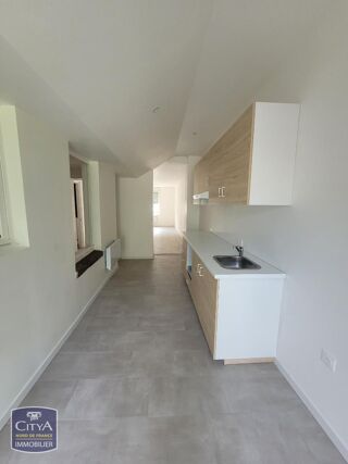  Maison à louer 4 pièces 96 m²