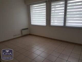  Appartement à louer 1 pièce 25 m²