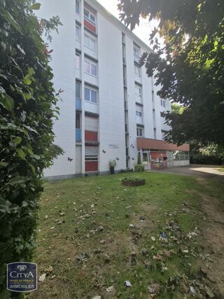  Appartement à louer 4 pièces 76 m²