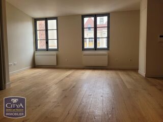  Appartement à louer 3 pièces 71 m²
