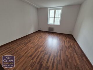  Appartement à louer 3 pièces 80 m²
