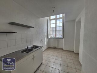  Appartement à louer 3 pièces 102 m²
