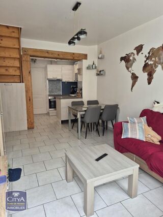  Maison à louer 1 pièce 44 m²