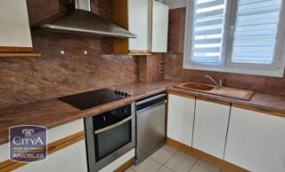  Appartement à louer 4 pièces 86 m²