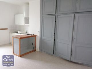  Appartement à louer 2 pièces 37 m²
