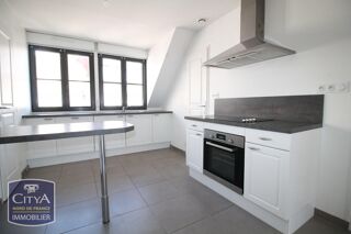 Appartement à louer 4 pièces 87 m²