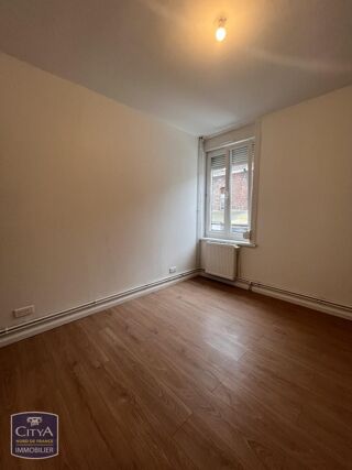  Maison à louer 5 pièces 83 m²