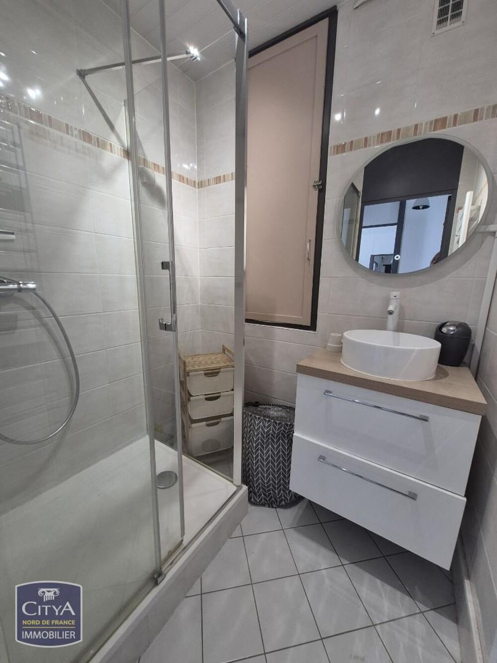 APPARTEMENT MEUBLE