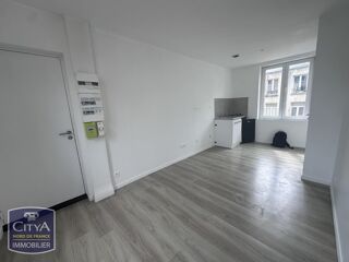  Appartement à louer 2 pièces 28 m²