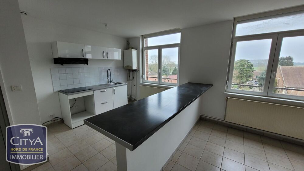 APPARTEMENT DE TROIS PIECES
