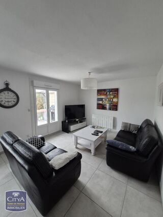  Maison à louer 5 pièces 81 m²