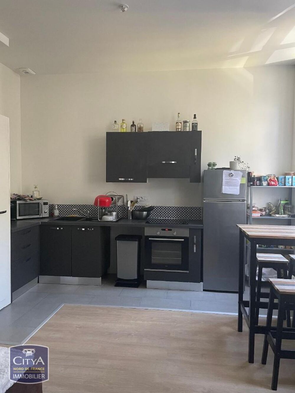 Location Appartement Appartement en rez de chaussé, centre ville avec stationnement sécurisé Saint-omer
