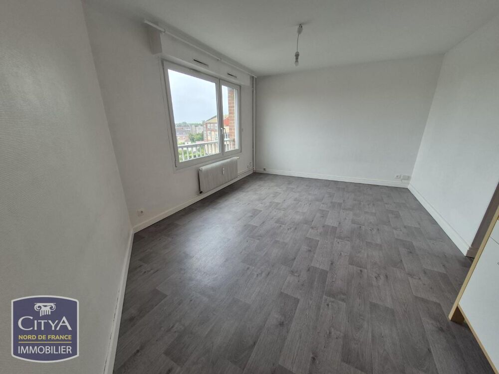 STUDIO FIVES PROCHE METRO MARBRERIE