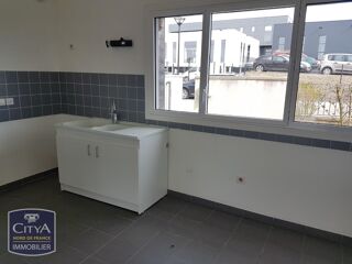  Maison à louer 3 pièces 86 m²