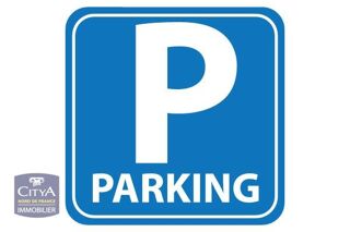  Parking / Garage à louer 10 m²