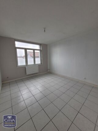  Appartement à louer 3 pièces 73 m²