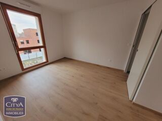  Appartement à louer 4 pièces 88 m²