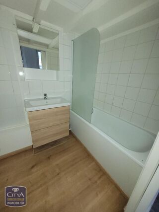  Appartement à louer 1 pièce 19 m²