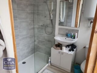  Appartement à louer 2 pièces 34 m²