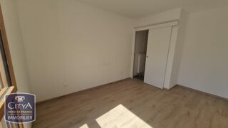  Appartement à louer 4 pièces 88 m²